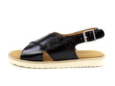 Angulus black lacquer buckle sandal